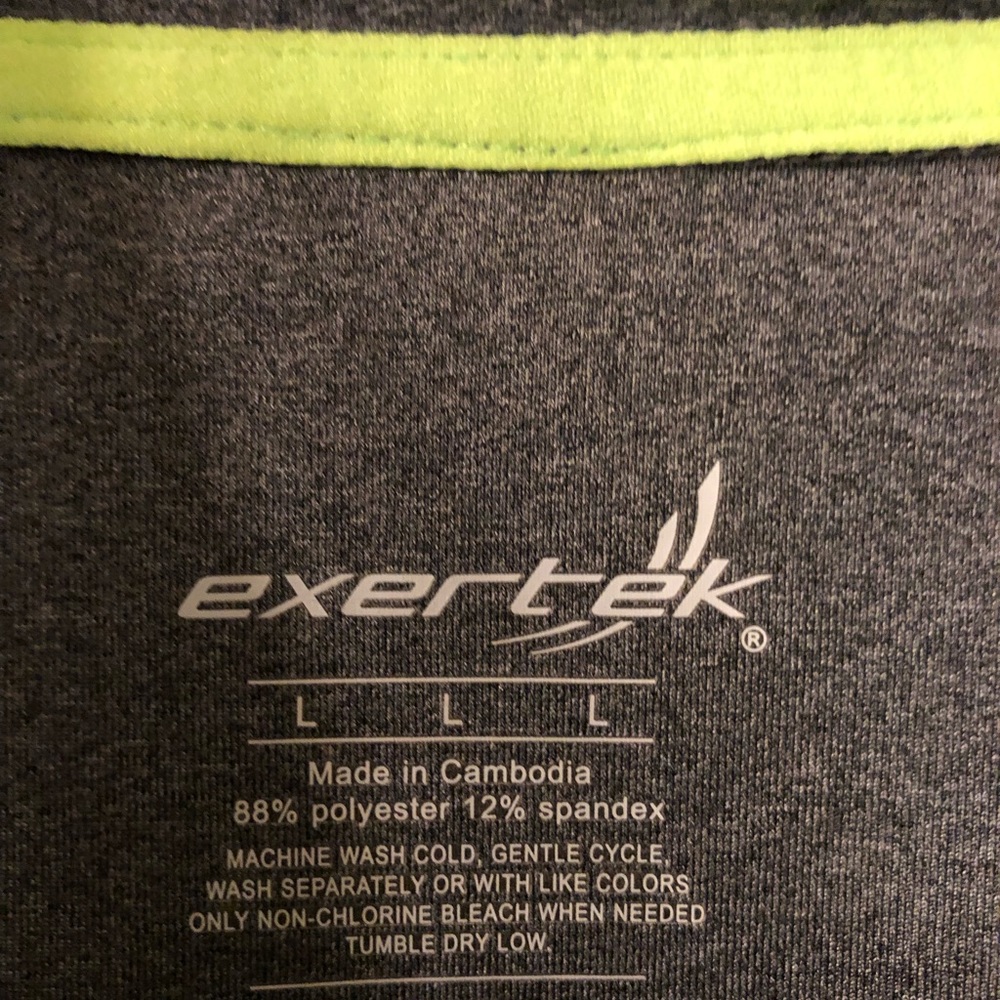 Zip pull over - Picture 2 of 2